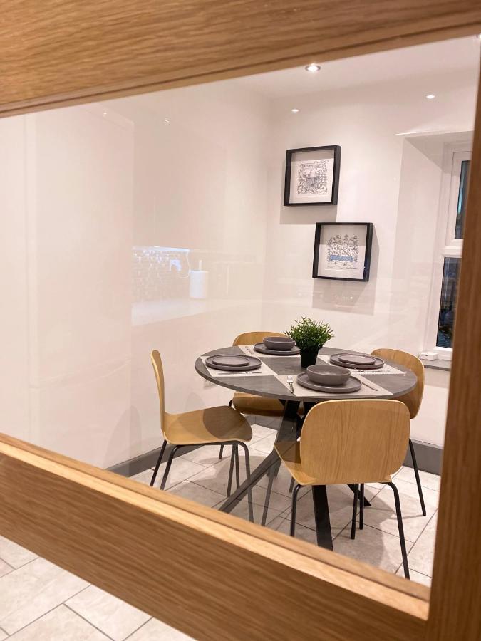 Spacious City Centre Property 랭커스터 외부 사진