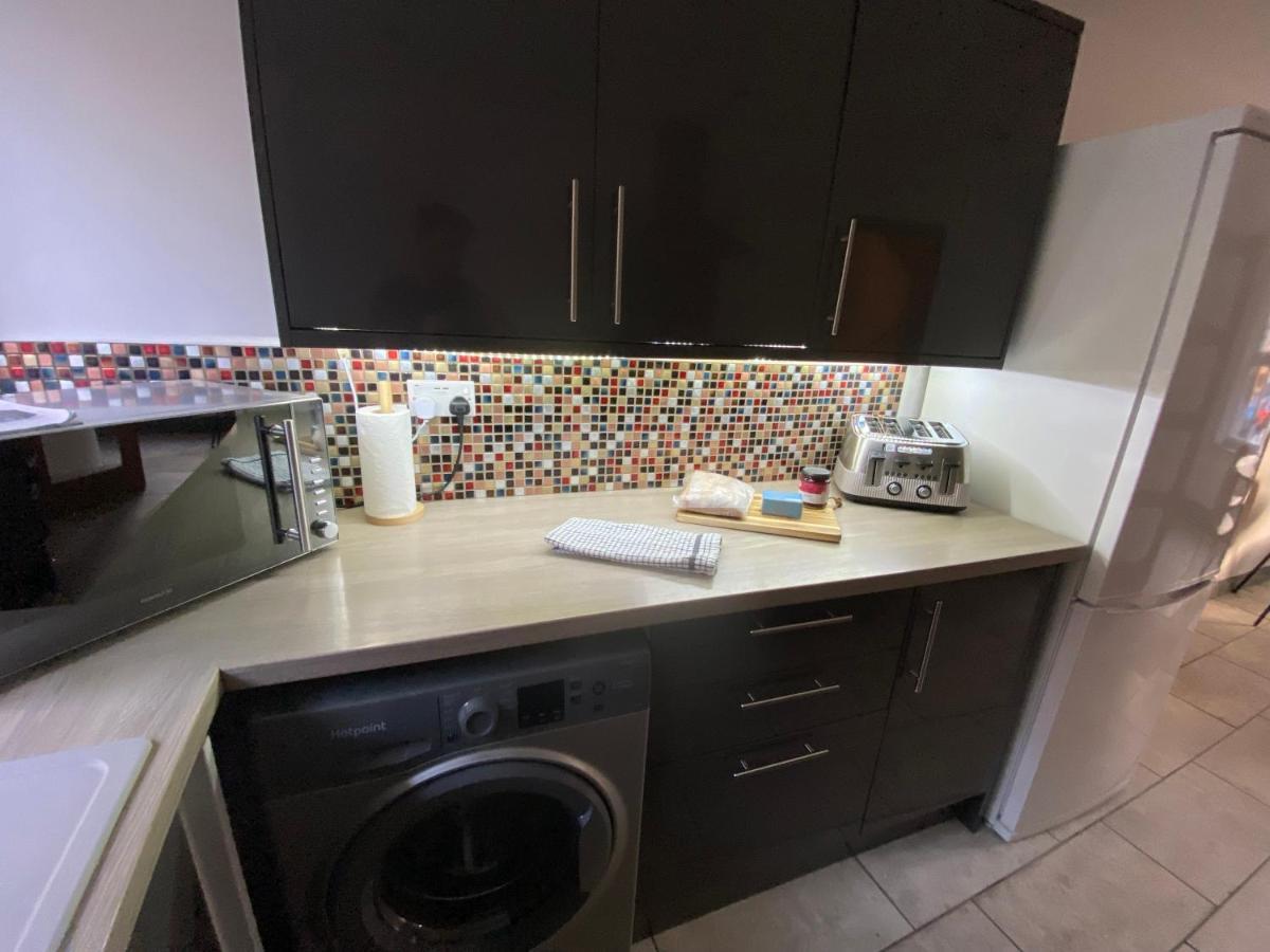 Spacious City Centre Property 랭커스터 외부 사진